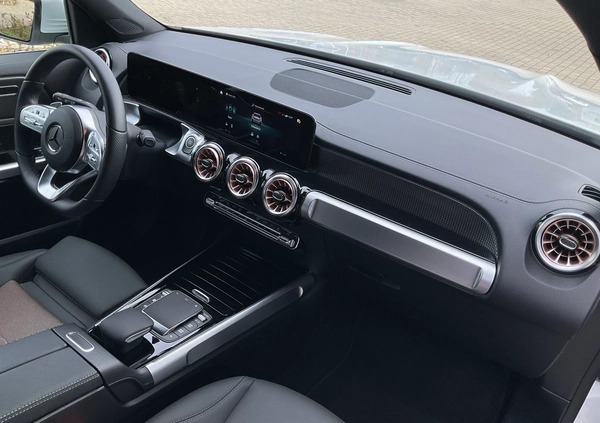 Mercedes-Benz EQB cena 276800 przebieg: 4920, rok produkcji 2023 z Wodzisław Śląski małe 529